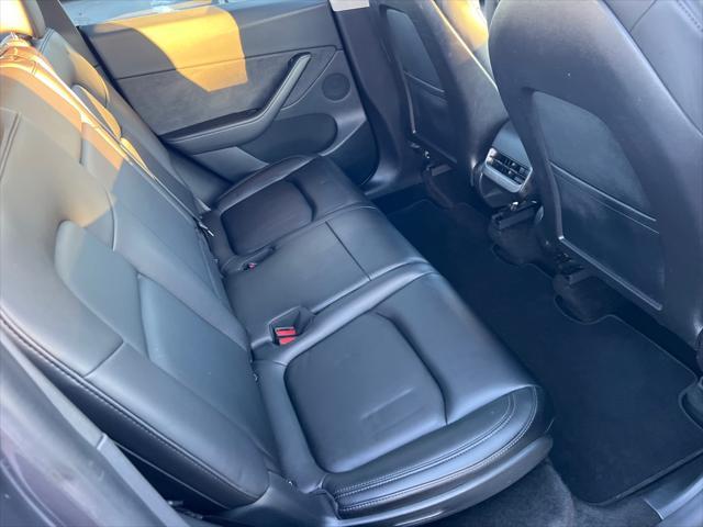 Photo of 2021 GRAY Tesla Model Y