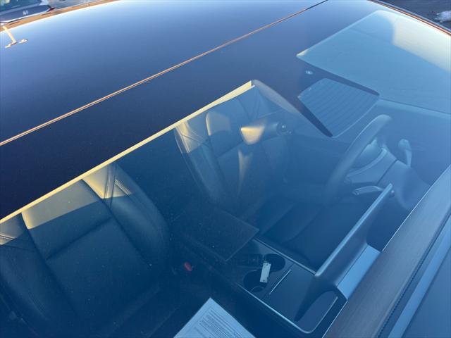 Photo of 2021 GRAY Tesla Model Y