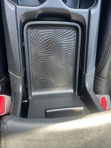 Photo of 2017 SILVER Honda CR-V