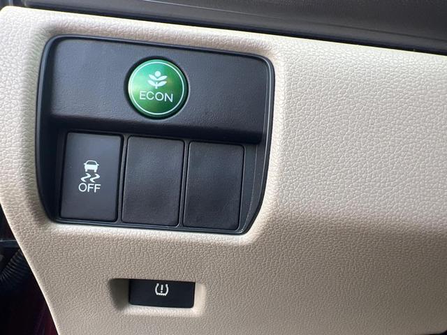 Photo of 2013 MAROON Honda Accord