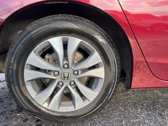 Photo of 2013 MAROON Honda Accord