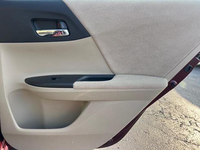 Photo of 2013 MAROON Honda Accord