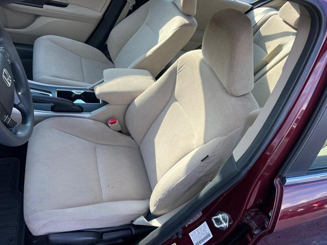 Photo of 2013 MAROON Honda Accord