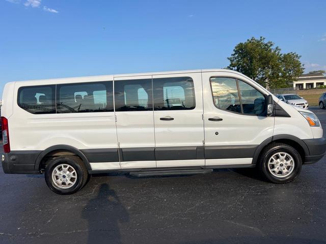Photo of 2016 WHITE Ford Transit-350