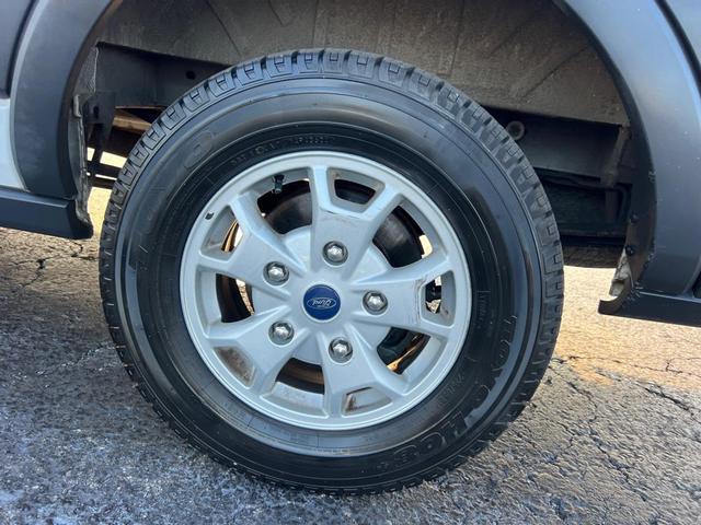 Photo of 2016 WHITE Ford Transit-350