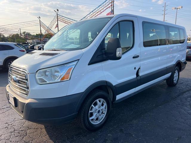 Photo of 2016 WHITE Ford Transit-350