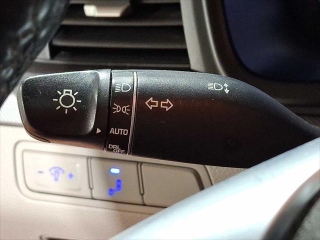 Photo of 2018 Phantom Black Hyundai SONATA