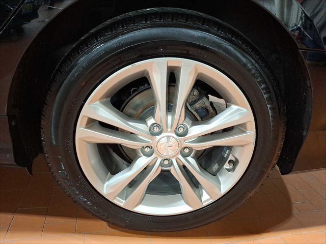 Photo of 2018 Phantom Black Hyundai SONATA