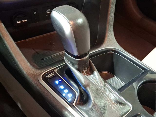 Photo of 2018 Phantom Black Hyundai SONATA