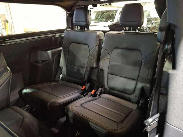 Photo of 2022 CACTUS GRAY Ford Bronco