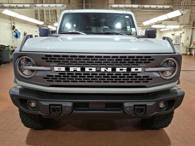 Photo of 2022 CACTUS GRAY Ford Bronco