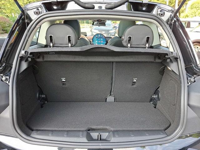 Photo of 2025 Midnight Black II Metallic MINI Hardtop