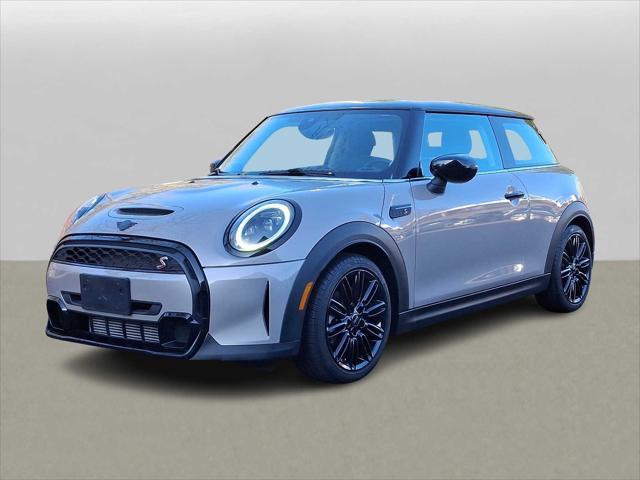 2023 MINI Hardtop