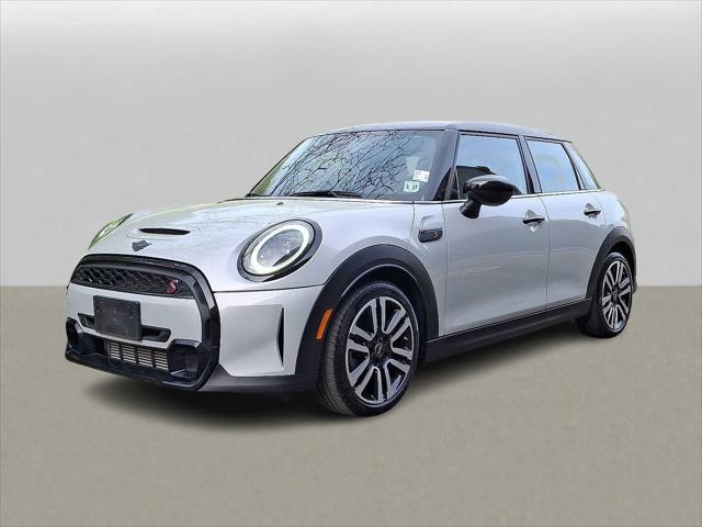 2023 MINI Hardtop