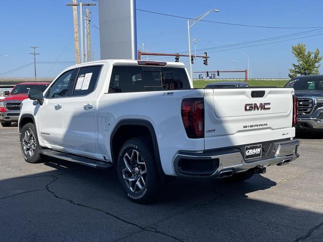 Photo of 2023 Summit White GMC Sierra 1500