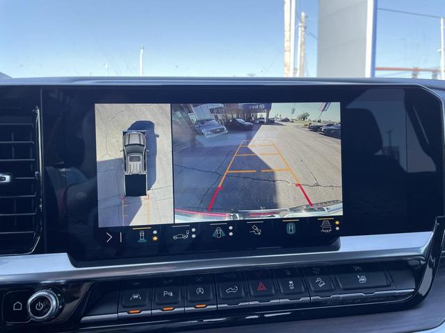 Photo of 2023 Summit White GMC Sierra 1500