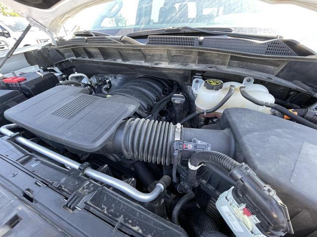 Photo of 2023 Summit White GMC Sierra 1500