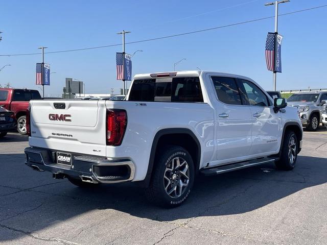 Photo of 2023 Summit White GMC Sierra 1500