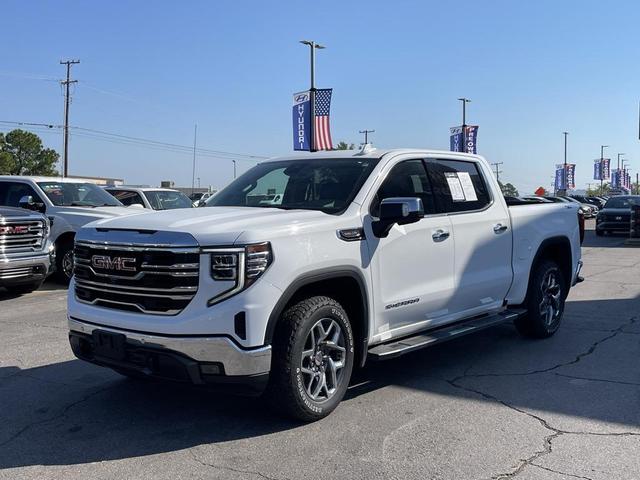 Photo of 2023 Summit White GMC Sierra 1500