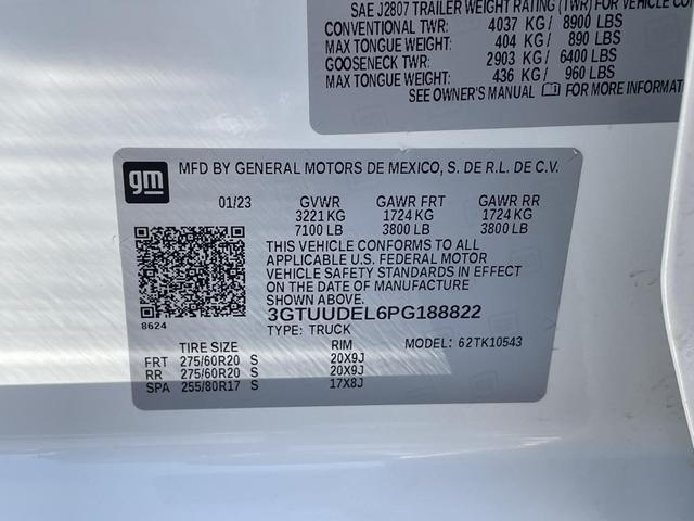 Photo of 2023 Summit White GMC Sierra 1500