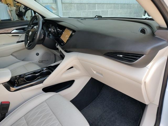 Photo of 2021 Olympic White Buick Envision