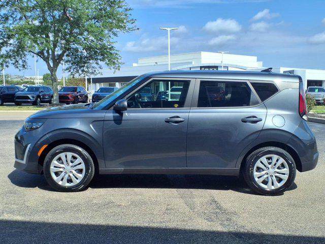 Photo of 2023 Gravity Gray Kia Soul