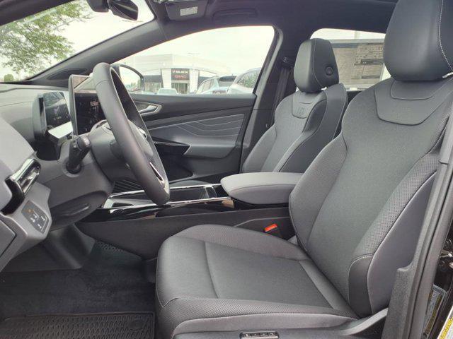 Photo of 2025 Deep Black Pearl Volkswagen ID.4