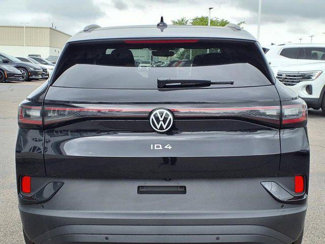 Photo of 2025 Deep Black Pearl Volkswagen ID.4