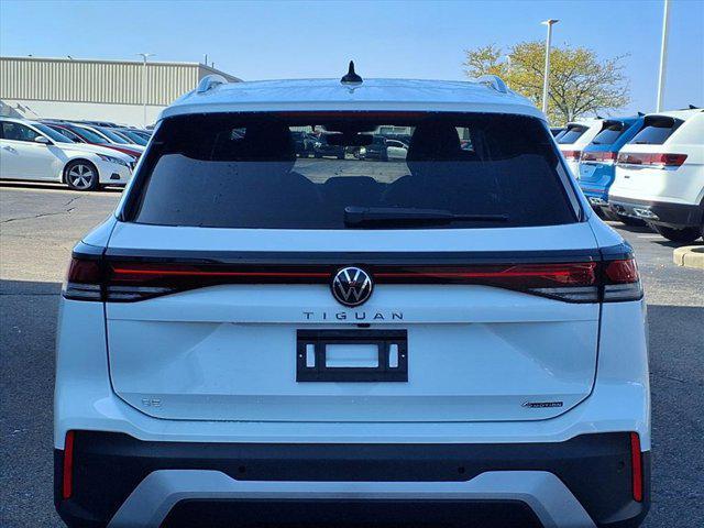 Photo of 2025 Pure White Volkswagen Tiguan