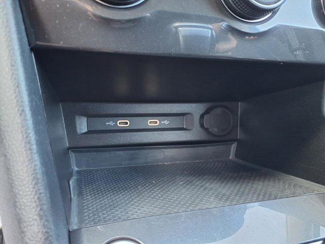 Photo of 2022 Deep Black Pearl Volkswagen Tiguan