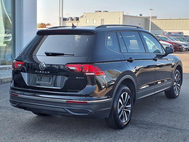 Photo of 2022 Deep Black Pearl Volkswagen Tiguan