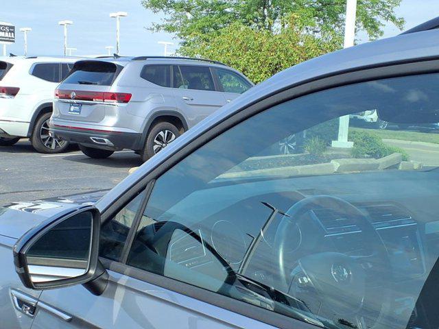 Photo of 2020 Pyrite Silver Metallic Volkswagen Tiguan