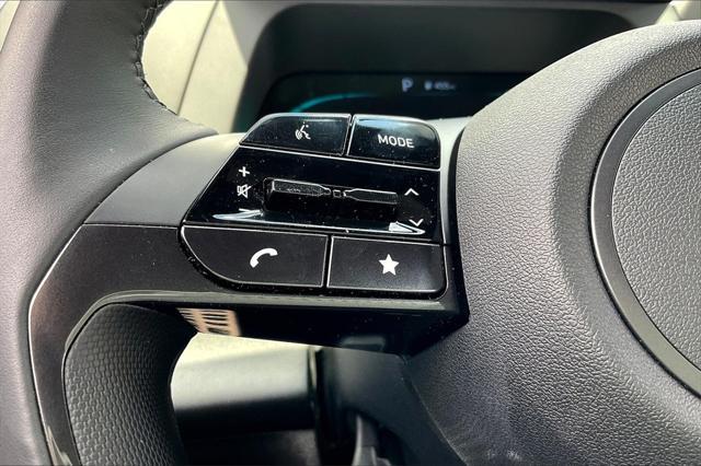 Photo of 2025 Serenity White Hyundai ELANTRA