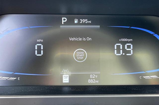 Photo of 2025 Serenity White Hyundai ELANTRA