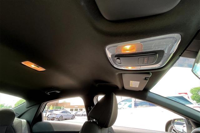 Photo of 2025 Serenity White Hyundai ELANTRA