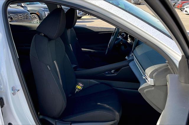 Photo of 2025 Serenity White Hyundai ELANTRA