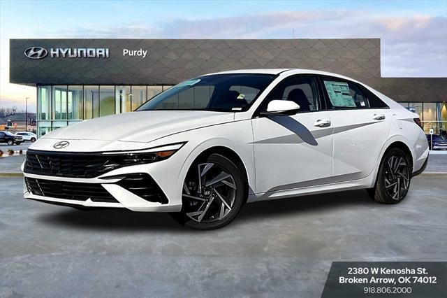 Photo of 2025 Serenity White Hyundai ELANTRA