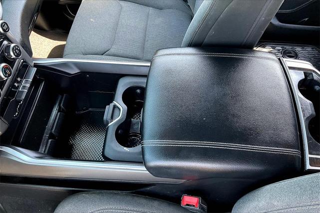 Photo of 2022 Granite Crystal Metallic Clearcoat RAM 1500