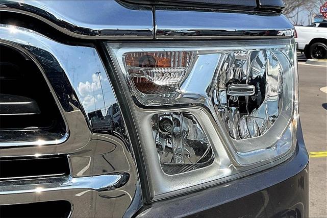 Photo of 2022 Granite Crystal Metallic Clearcoat RAM 1500