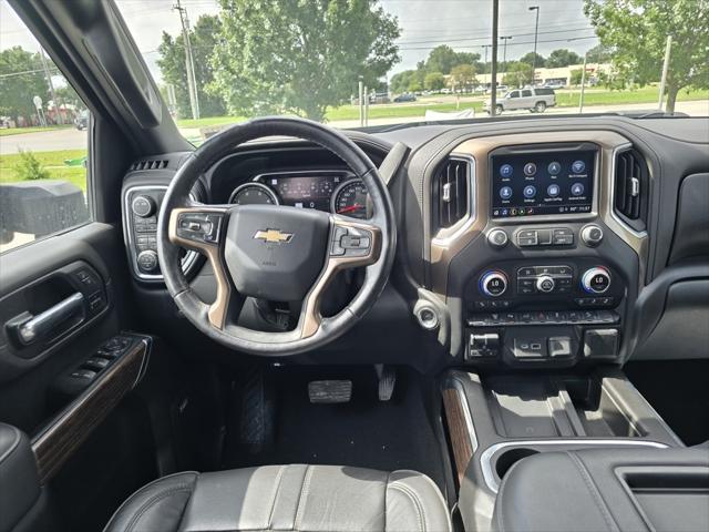Photo of 2022 Black Chevrolet Silverado 2500