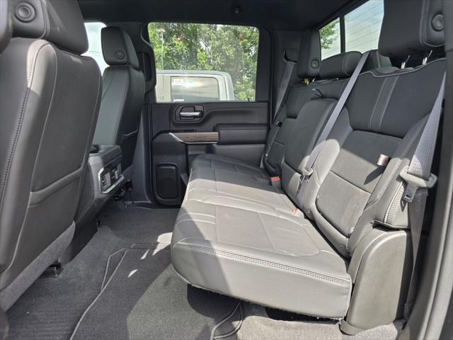 Photo of 2022 Black Chevrolet Silverado 2500