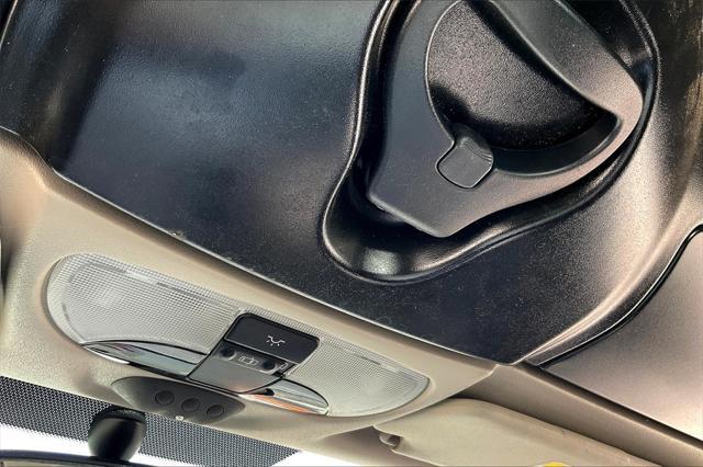 Photo of 2005 Graphite Metallic Clearcoat/Black Cloth Top Chrysler Crossfire