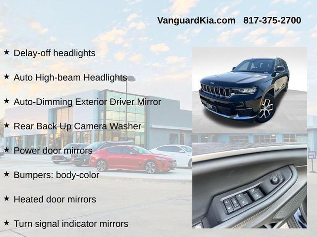 Photo of 2024 Diamond Black Crystal Pearlcoat Jeep Grand Cherokee L