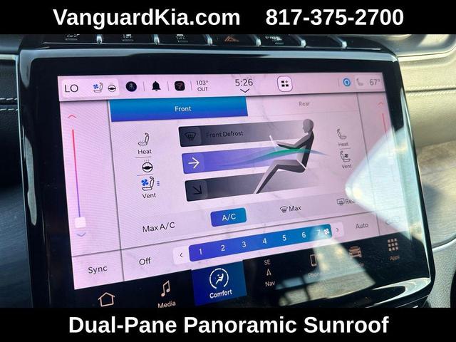 Photo of 2024 Diamond Black Crystal Pearlcoat Jeep Grand Cherokee L