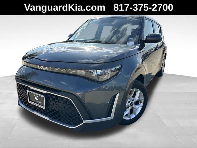 Photo of 2023 Gravity Gray Kia Soul