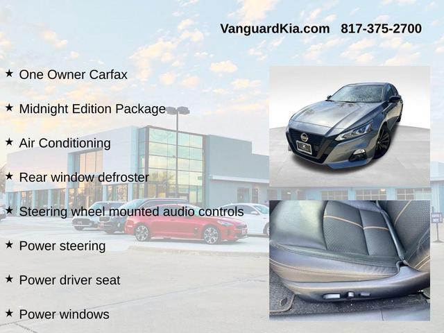 Photo of 2022 Gun Metallic Nissan Altima