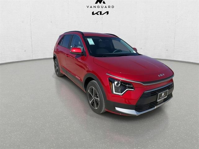Photo of 2025 Runway Red Kia Niro