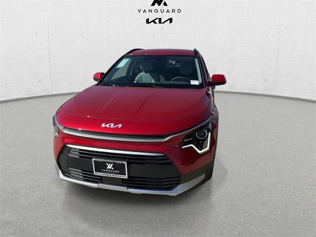 Photo of 2025 Runway Red Kia Niro