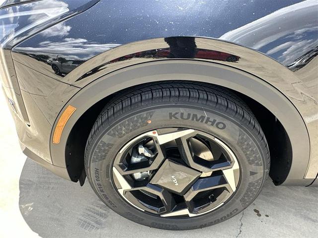 Photo of 2026 Ebony Black Kia Sportage