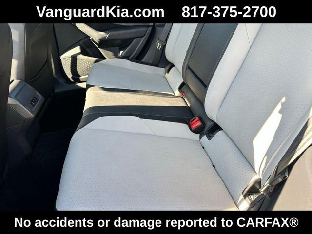 Photo of 2021 Platinum Gray Metallic Volkswagen Jetta